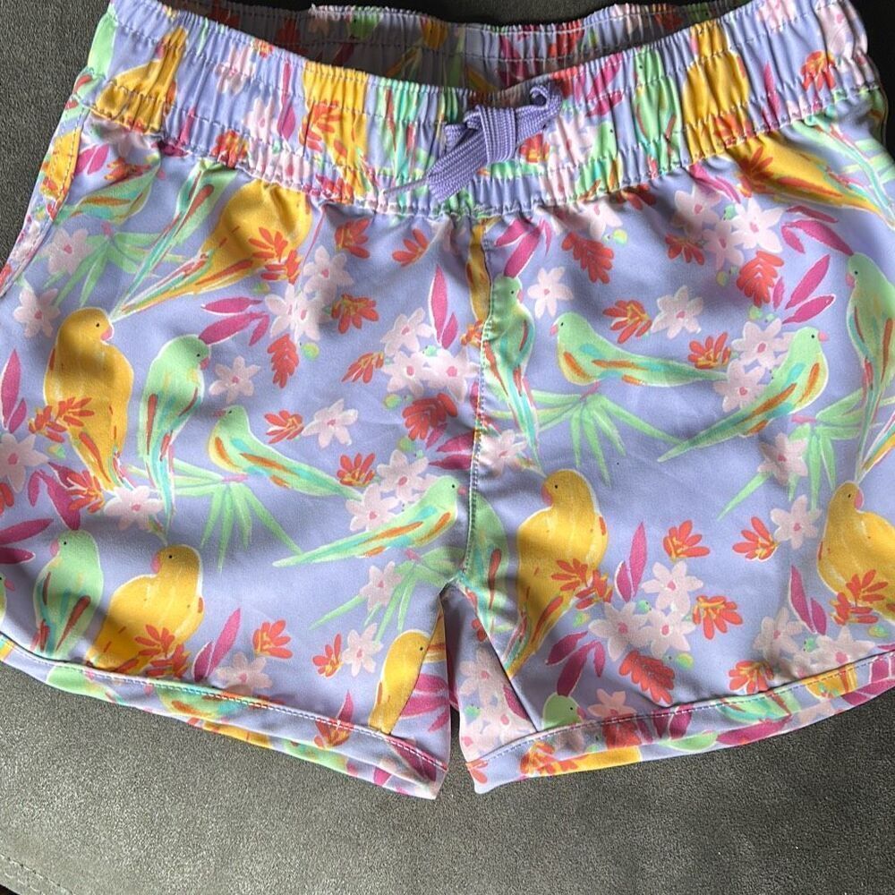 Garnet Hill Kids Purple Parrot Girls 6 shorts Polyester